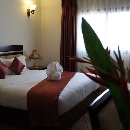 Boulevard Palace Hotel 蒙罗维亚 外观 照片