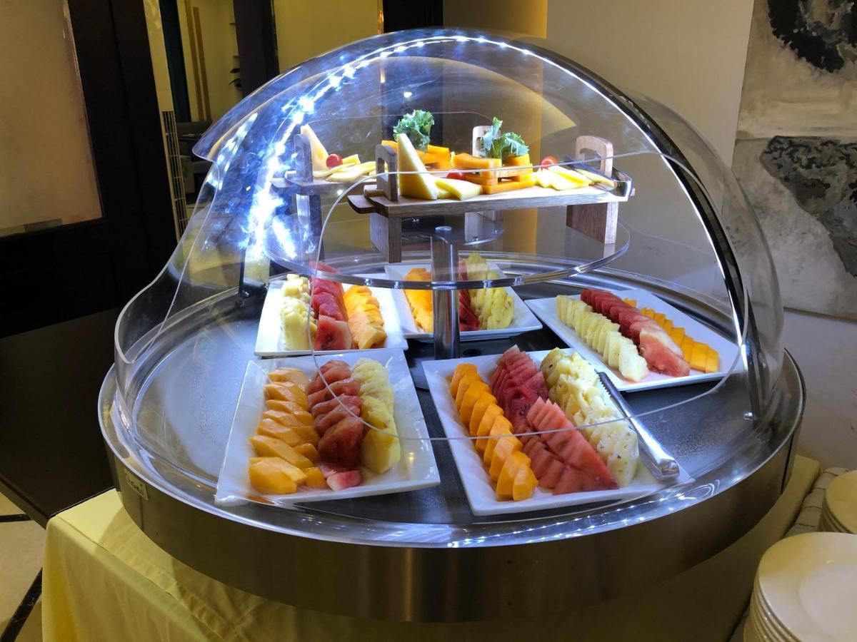 Boulevard Palace Hotel 蒙罗维亚 外观 照片