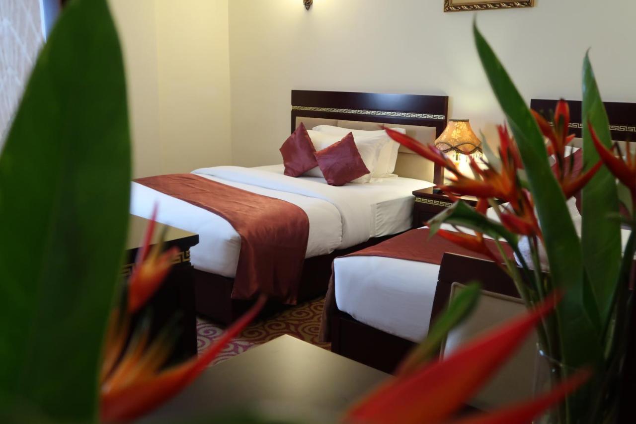 Boulevard Palace Hotel 蒙罗维亚 外观 照片