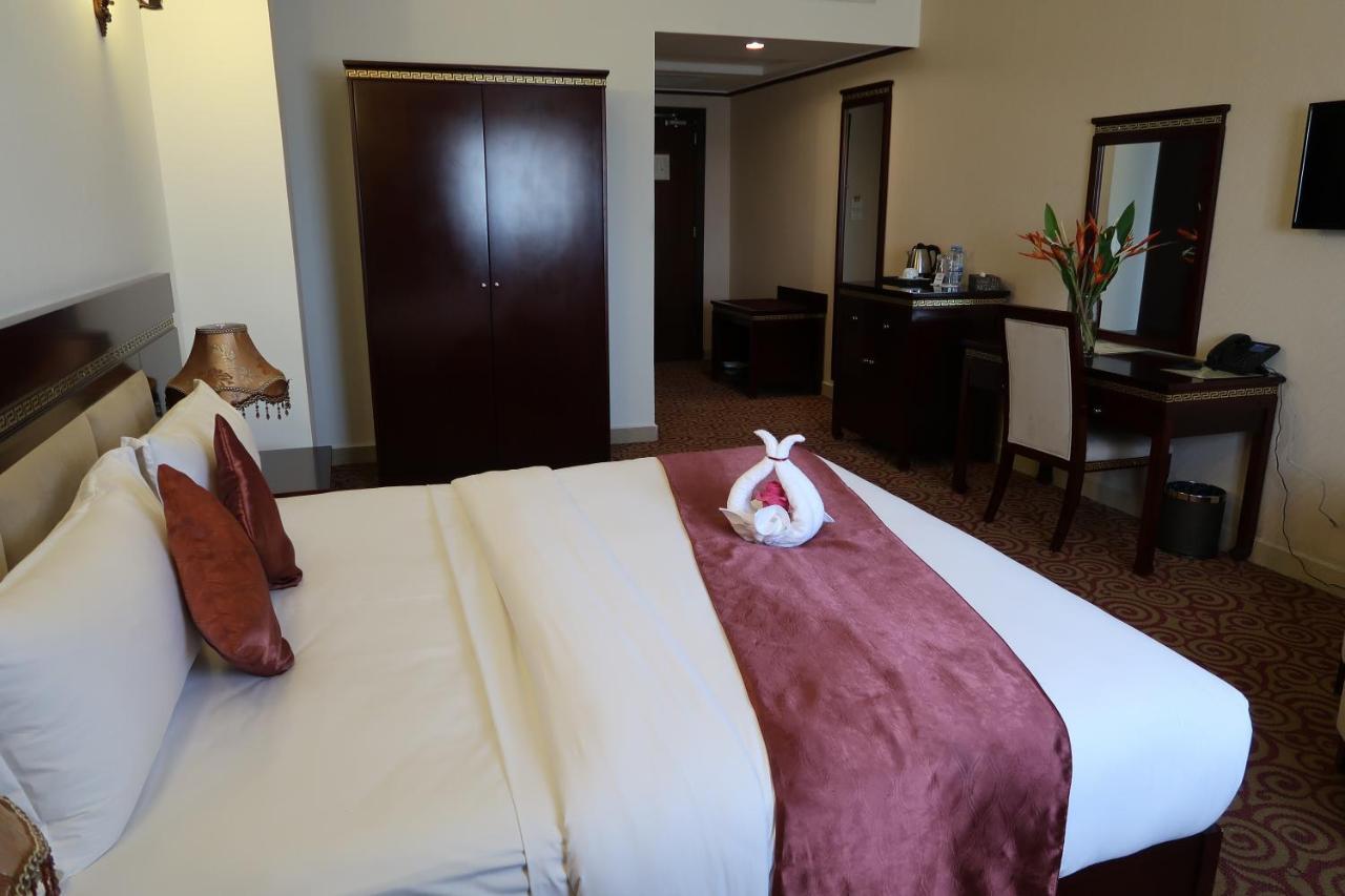 Boulevard Palace Hotel 蒙罗维亚 外观 照片