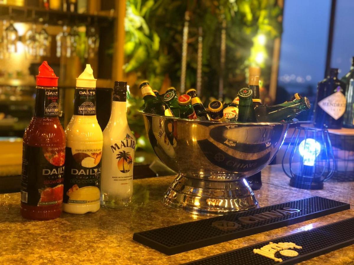 Boulevard Palace Hotel 蒙罗维亚 外观 照片