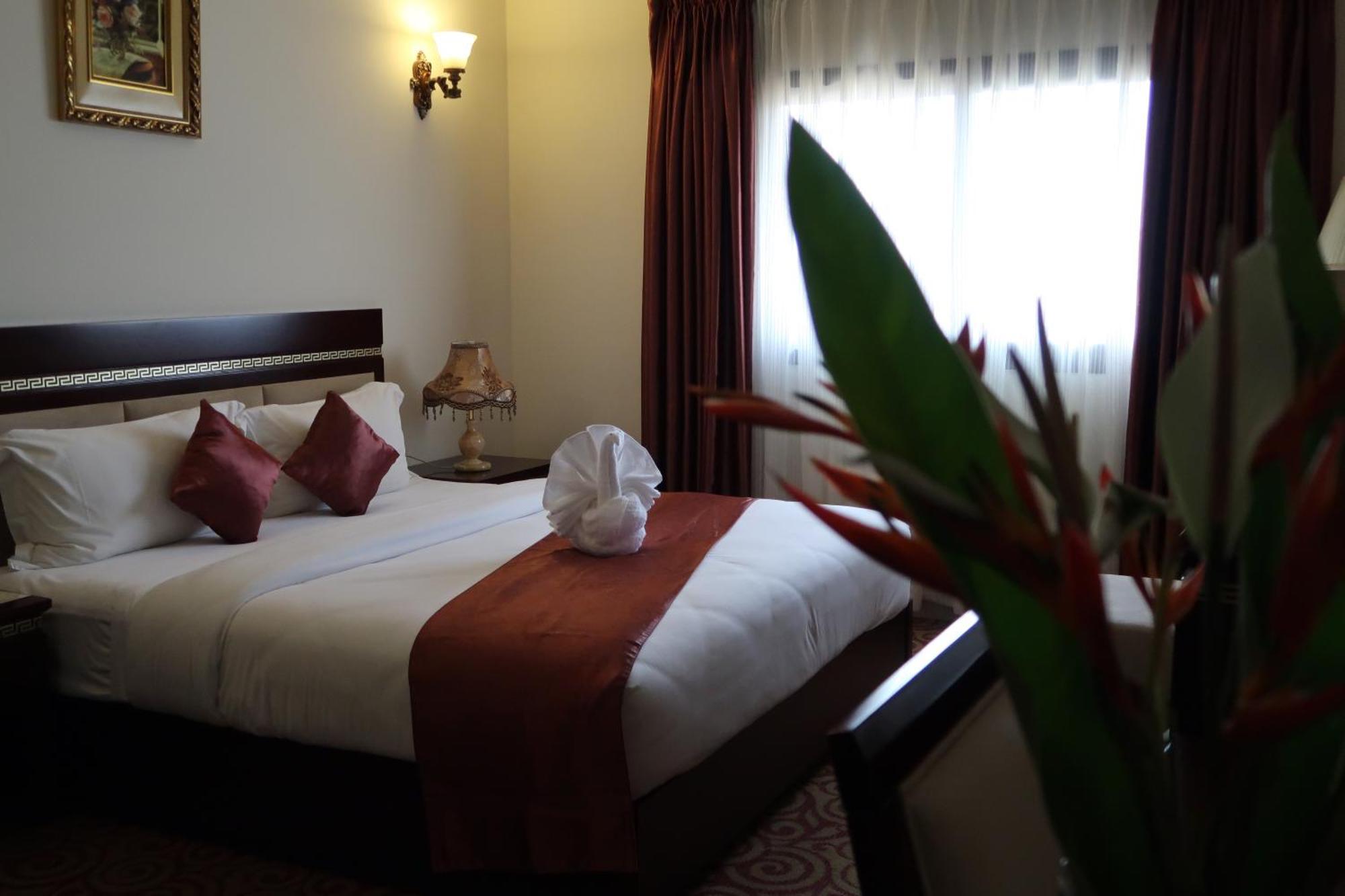 Boulevard Palace Hotel 蒙罗维亚 外观 照片